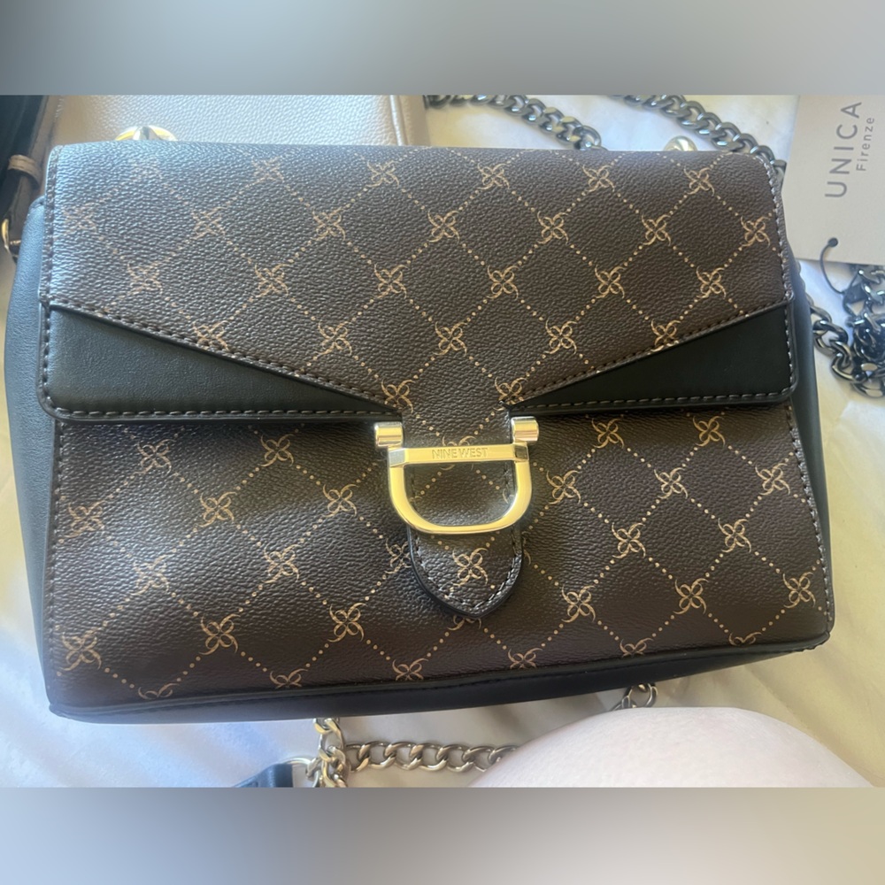 NINE WEST crossbody